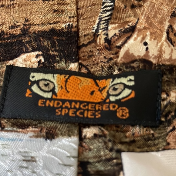 Wildlife Artist Simon Combes Signed ZEBRAS Silk Necktie Vtg 90s Greenwich Tie - Picture 6 of 10